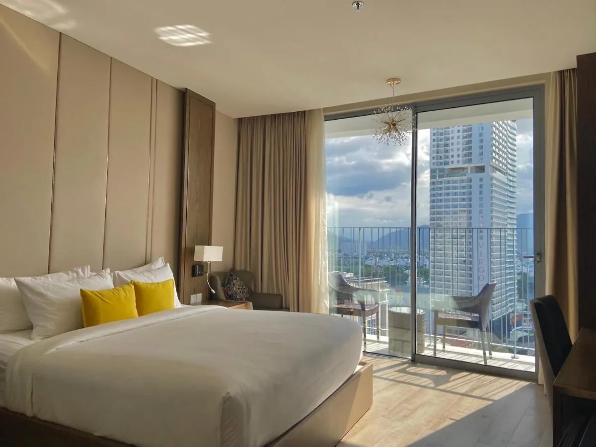 Capital Panorama Apartment Να Τρανγκ