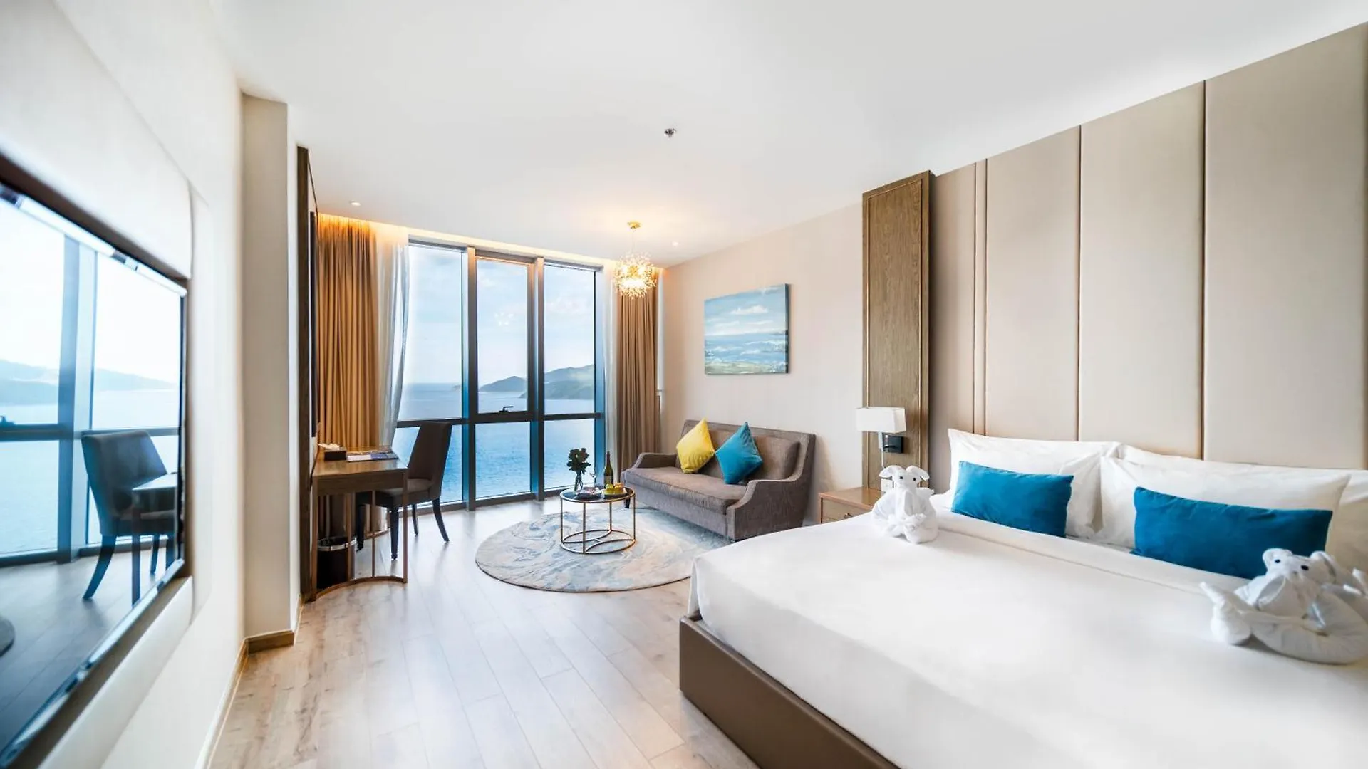 Capital Panorama Apartment Να Τρανγκ