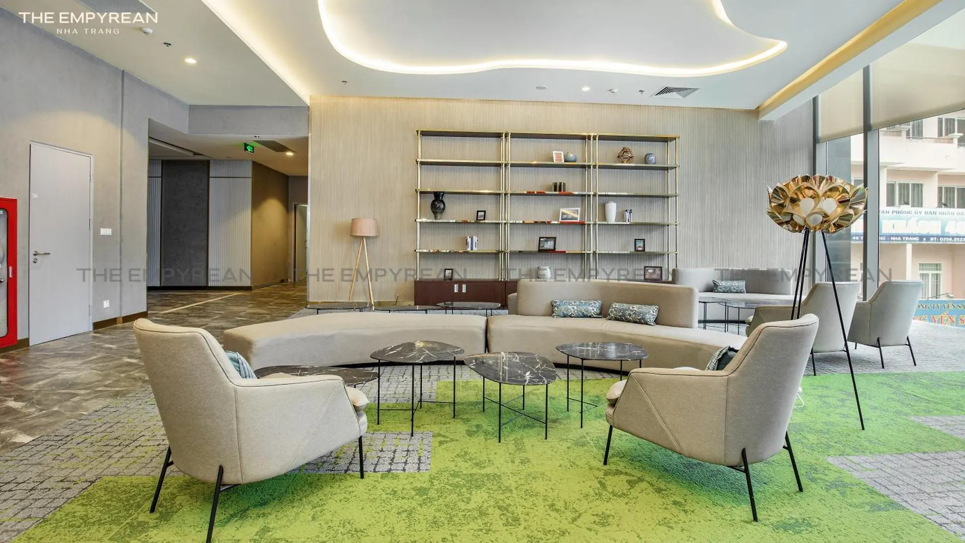 Capital Panorama Apartment Να Τρανγκ